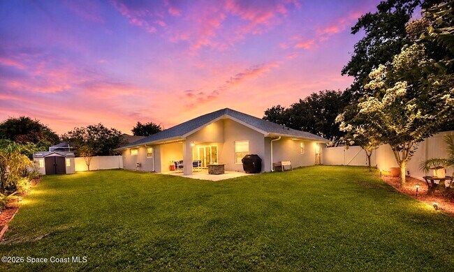 Building Photo - 2553 Christopher Dr