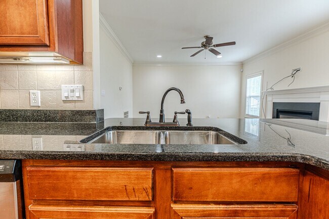 Building Photo - Perfectly Located 4-Bedroom Home Minutes from I-295, Hope Mills & Fort Bragg!