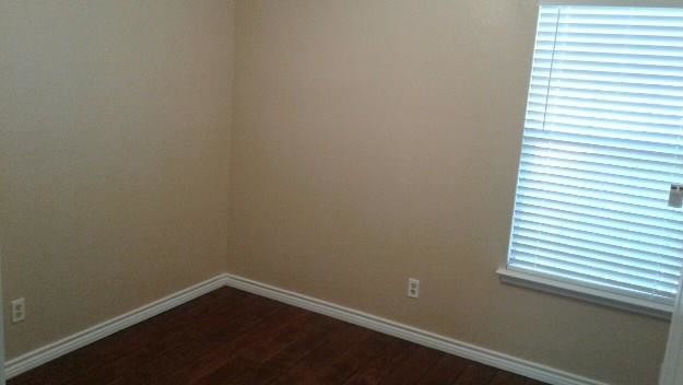 Building Photo - 4748 Bracken Dr