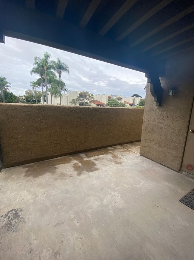 Building Photo - 7380 Park Ridge Blvd