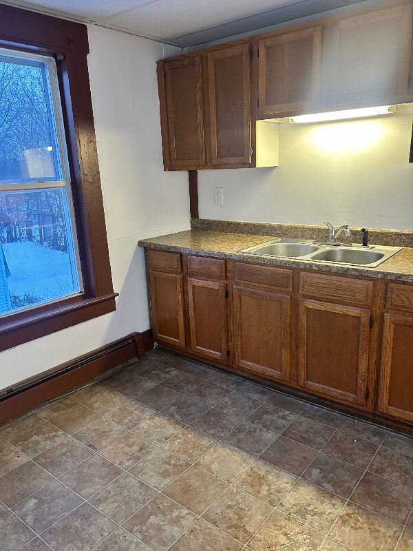 Building Photo - 68 Batchelder St