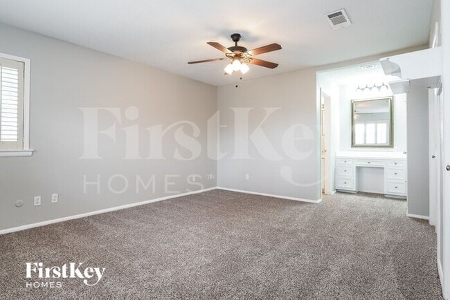 Building Photo - 1424 Wreyhill Dr