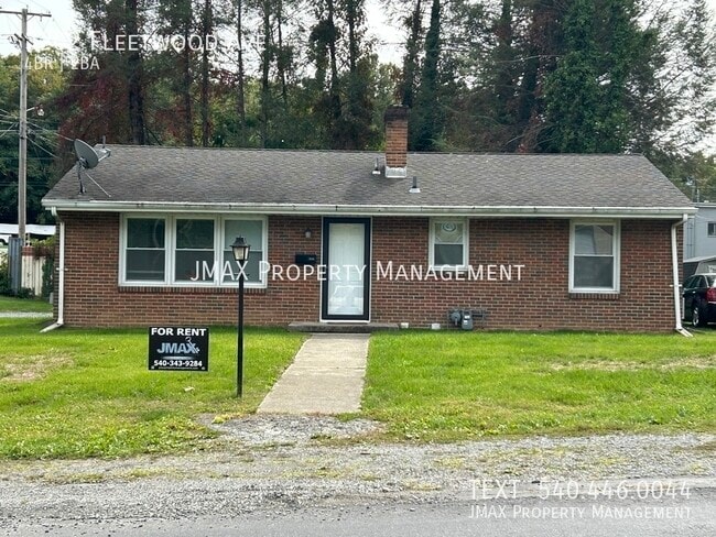 Primary Photo - 3202 Fleetwood Ave SW