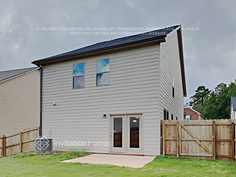 Building Photo - 2036 Theberton Trail