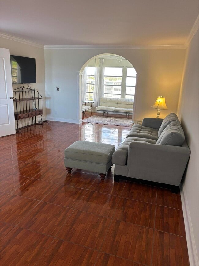 Building Photo - 14671 Bonaire Blvd