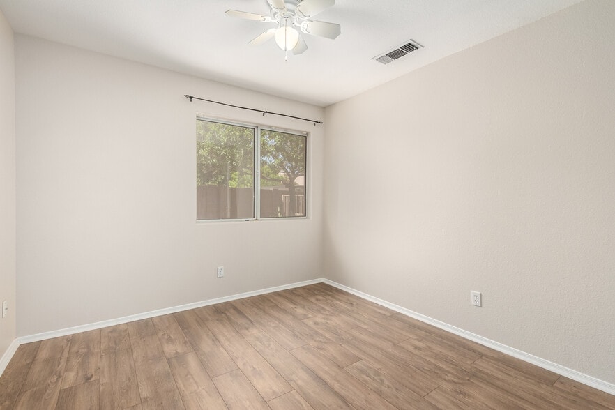 Building Photo - 4830 W Geronimo St