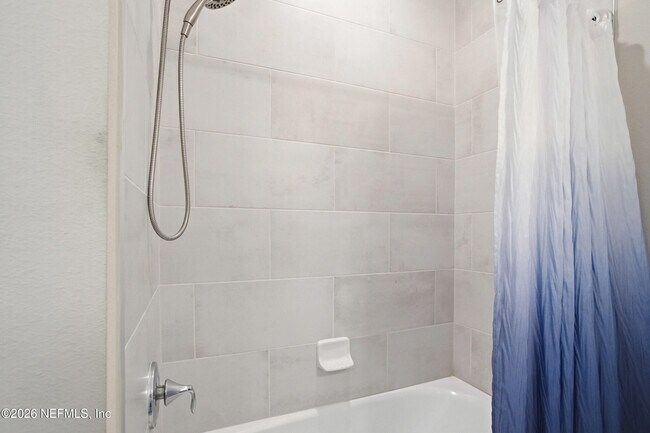 Building Photo - 75435 Sunberry Dr