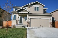Building Photo - Splendid 3 Bedroom In Lorson Ranch!
