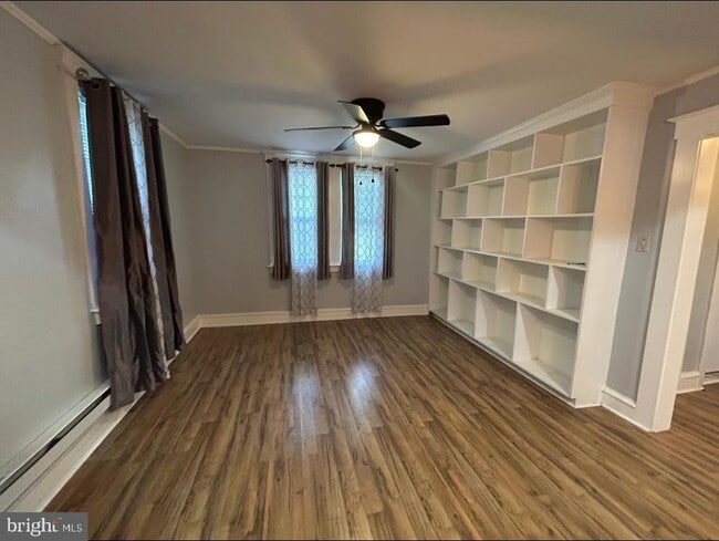 Building Photo - 1806 Garrett Rd