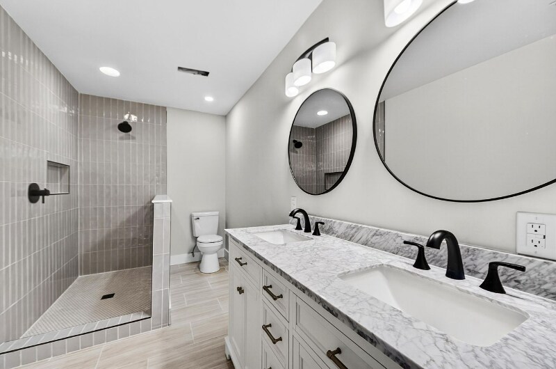 Building Photo - 2943 Cathedral Ln