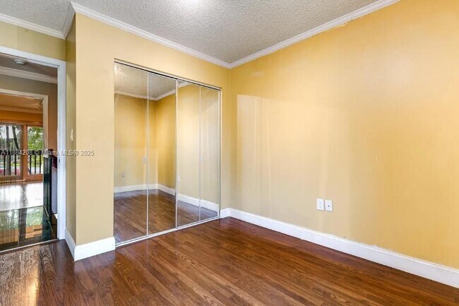 Building Photo - 6691 SW 137th Ct