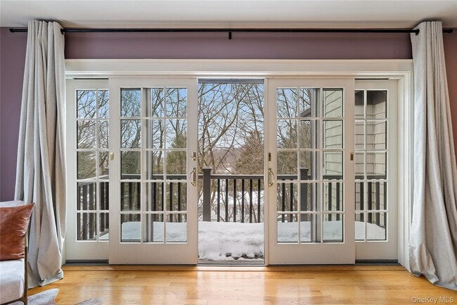 Building Photo - 25 Eiler Ln