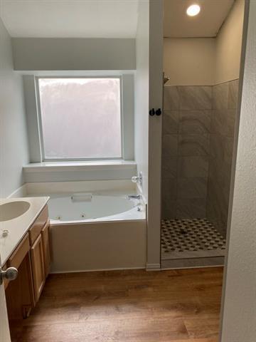 Building Photo - 116 Lipan St