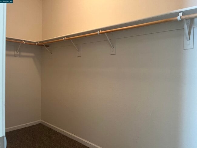 Building Photo - 50 Sugarbush Ct