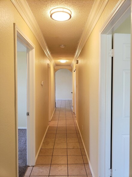 Building Photo - 4433 Flamingo Ct