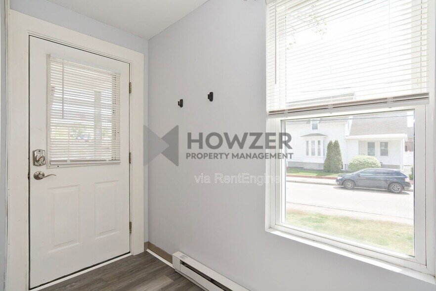 Building Photo - 121 -127 Park Street