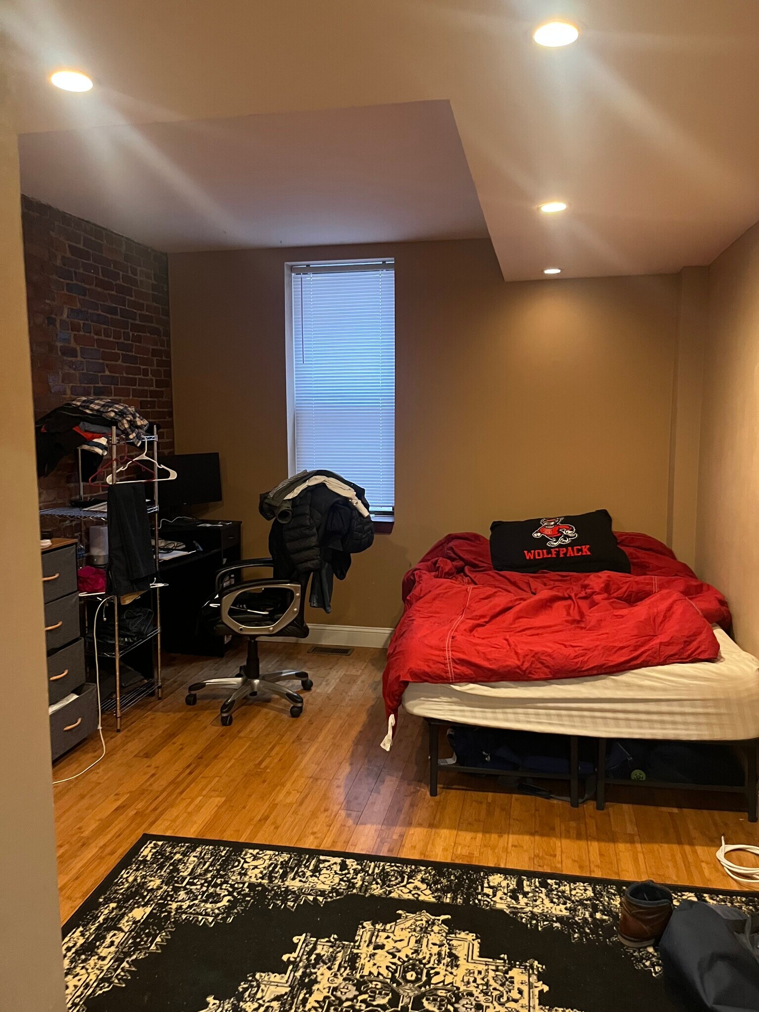 Building Photo - 31 Brainerd Rd