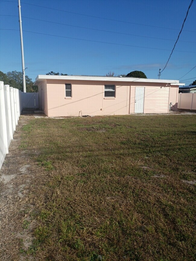 Backyard - 1528 77th Ave N
