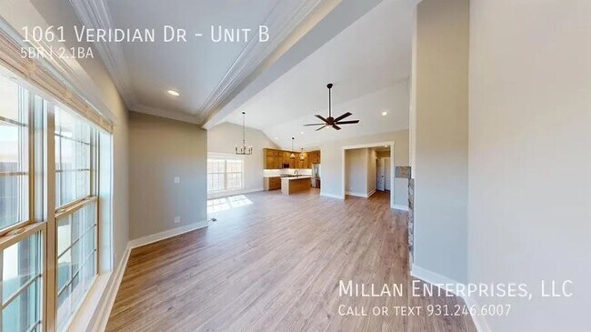 Building Photo - 1061 Veridian Dr