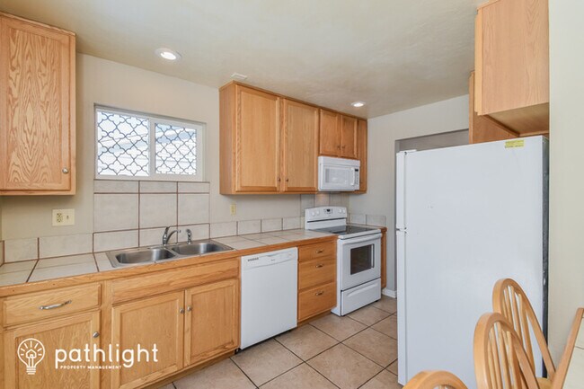 Building Photo - 1634 Keaton Lane, Colorado Springs, CO, 80909