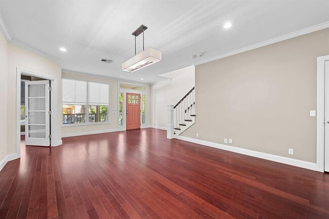 Building Photo - 4513 Avenue F