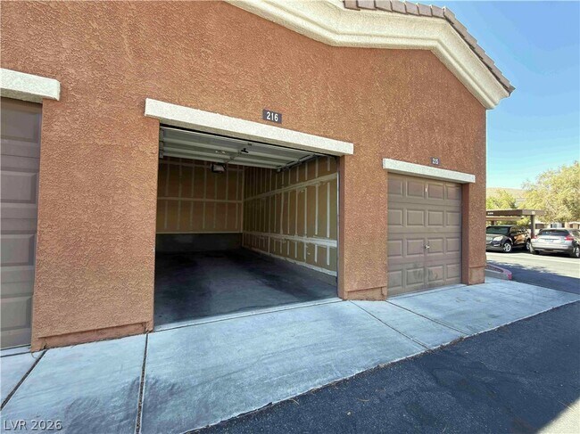 Building Photo - 9303 Gilcrease Ave
