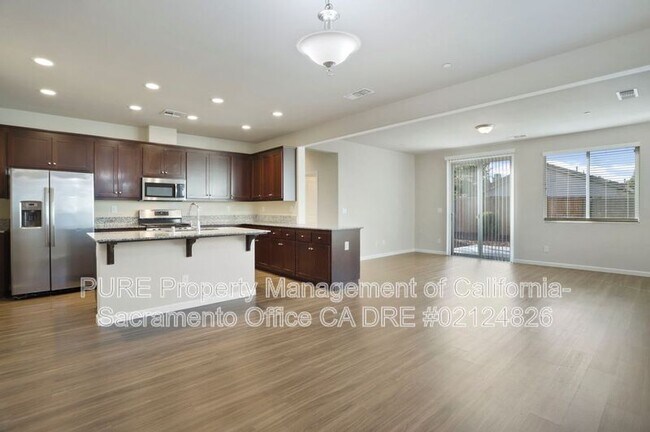 Building Photo - 5512 Amnest Way