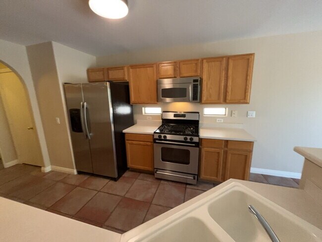 Building Photo - Beautiful Southwest Home in Southwest Ranch!
