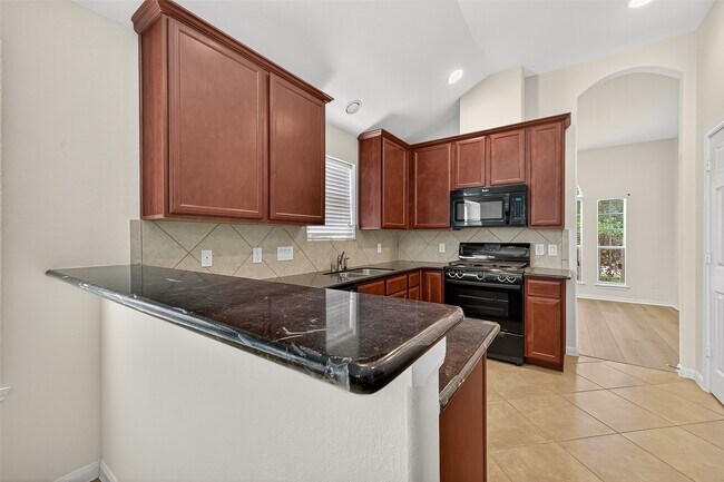 Building Photo - 22202 Thresher Ct