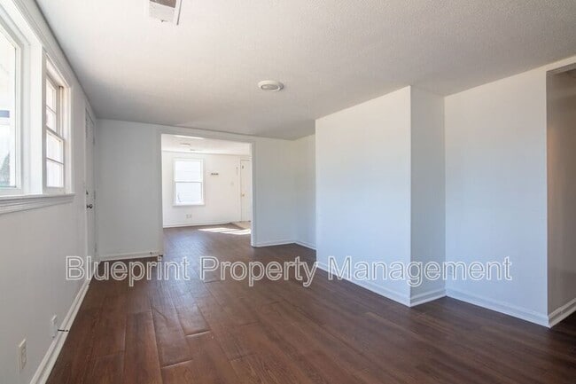 Building Photo - 119 Wheeler Dr