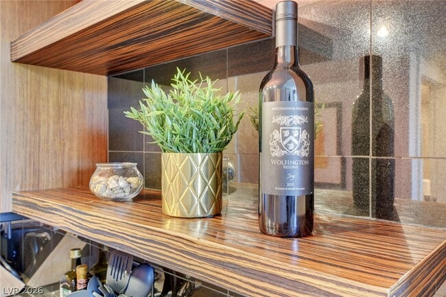 Building Photo - 29 Montelago Blvd