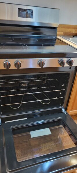 Building Photo - 1109 S 23rd St