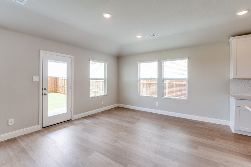 Building Photo - 611 Jack St