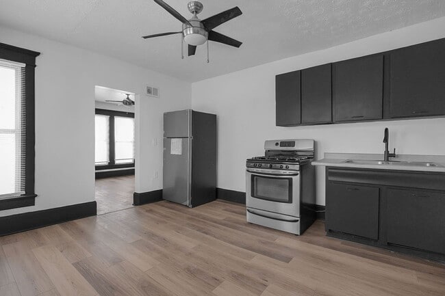 Building Photo - 51 E North St