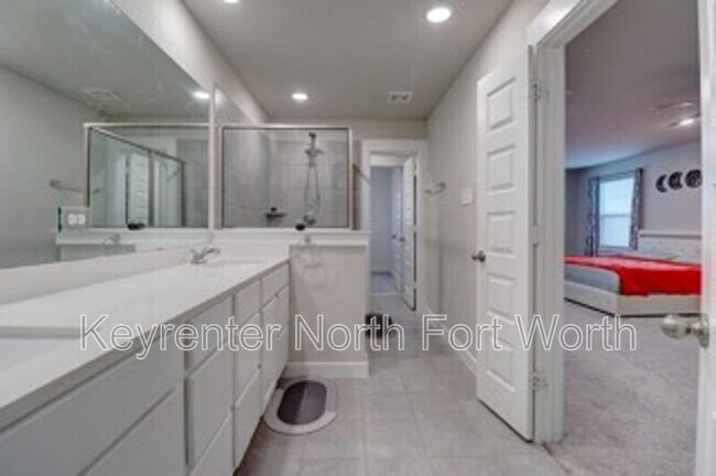 Building Photo - 216 Territory Trl