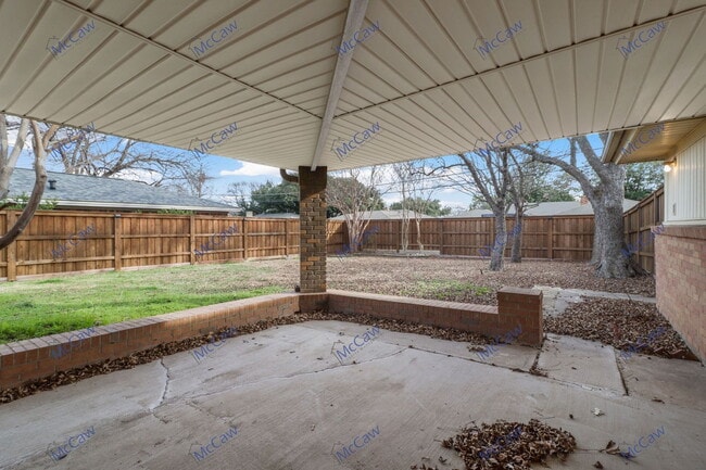 Building Photo - 2908 E Park Blvd