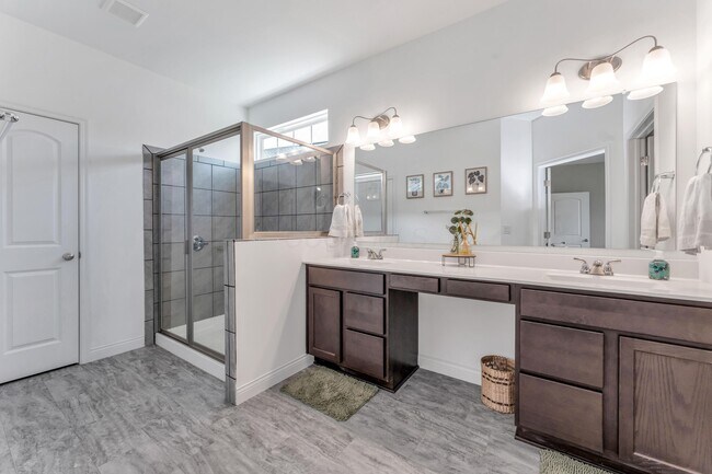 Building Photo - 8619 Landrace Dr