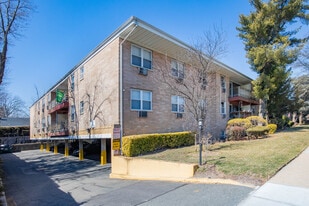 Building Photo - Lynbrook 44