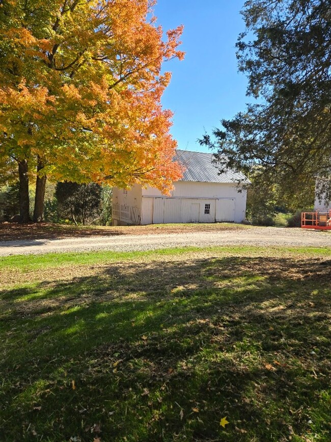 Building Photo - Fall In Love With This Unique Farmhouse!