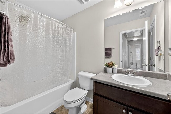 Building Photo - 11061 Shadow Ct