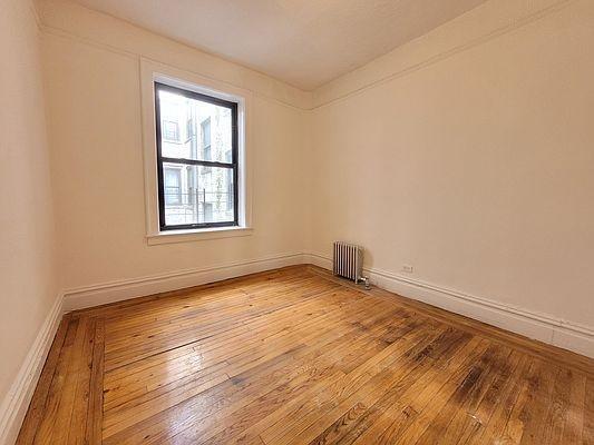 Building Photo - 2 bedroom in BRONX NY 10467