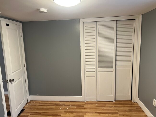 Building Photo - 83 Litchfield St