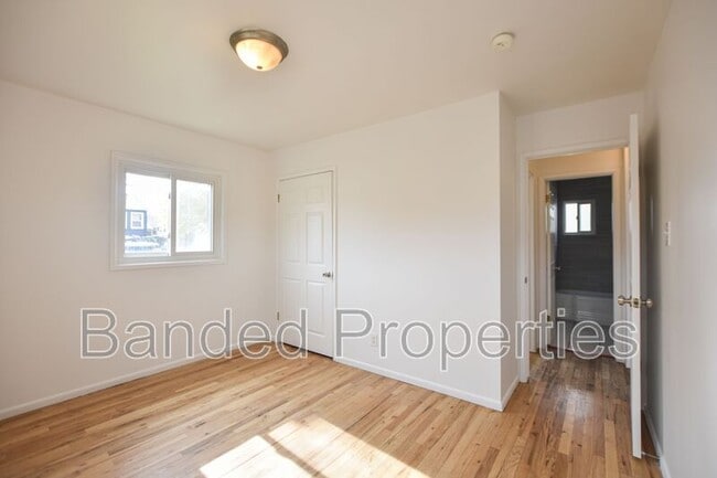 Building Photo - 4739 S 300 W