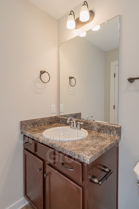 Building Photo - 112 Brookside Way