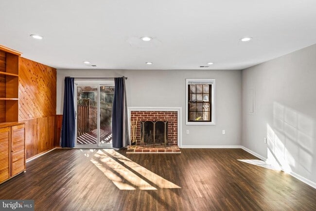 Building Photo - 5416 Wycklow Ct