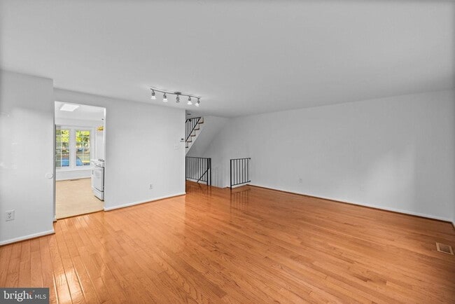 Building Photo - 14428 Black Horse Ct