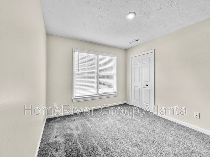 Building Photo - 4183 Elder Ln