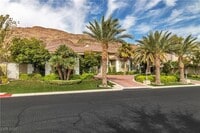 Building Photo - 2733 Red Arrow Dr