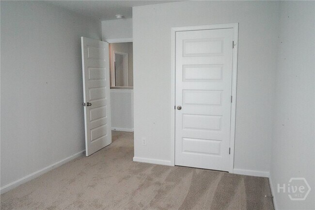 Building Photo - 418 Coconut Dr