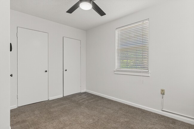 Building Photo - Riverside Condominiums